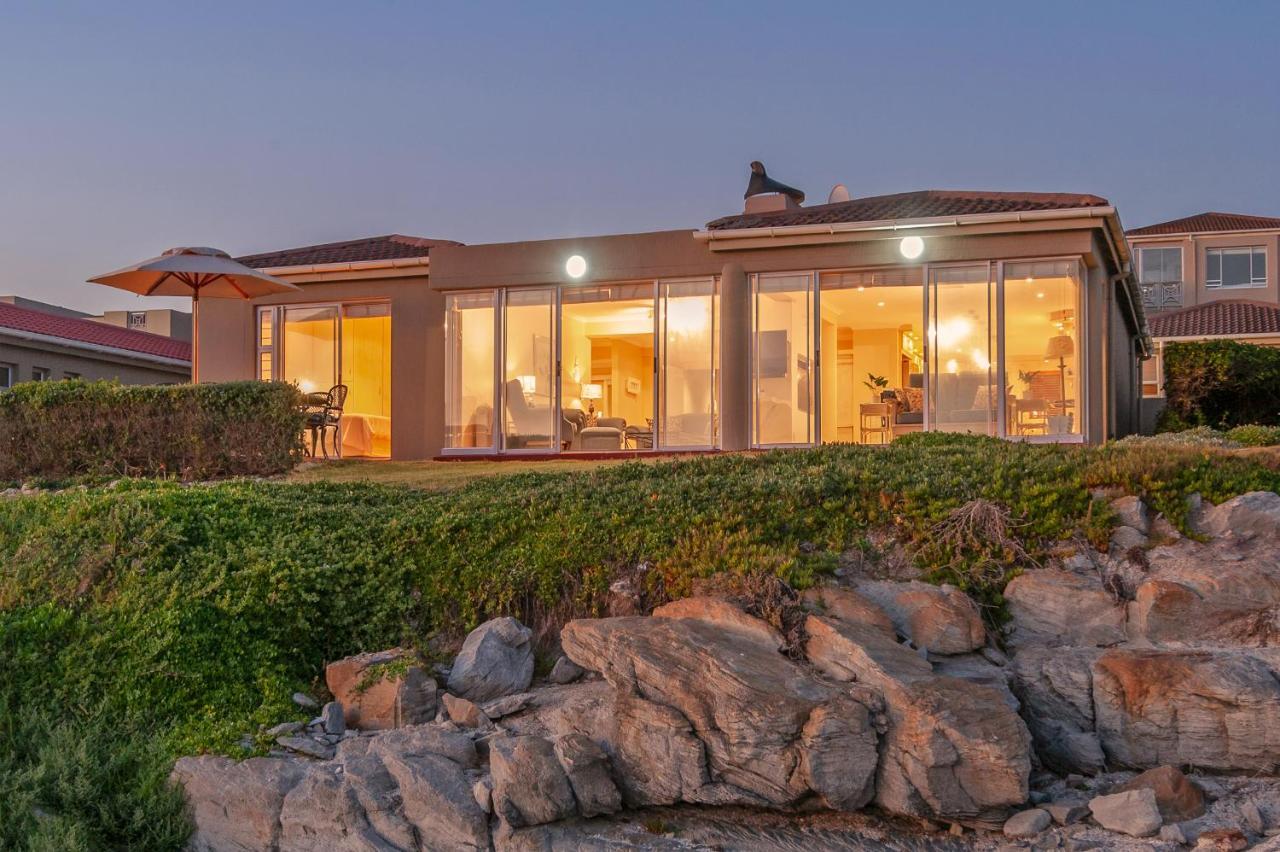 Hermanus Haven, Entire Home, On The Sea, Private Pool, Secure Bagian luar foto
