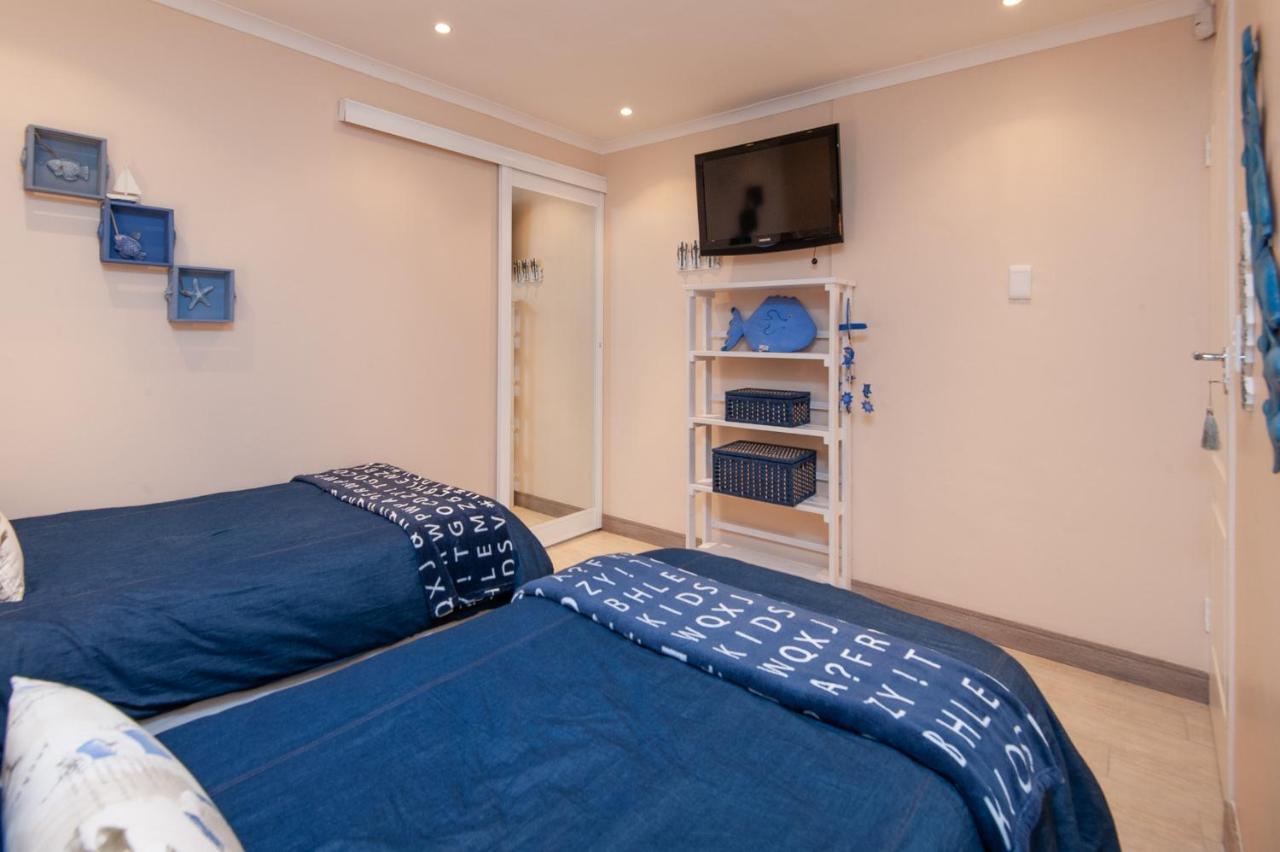 Hermanus Haven, Entire Home, On The Sea, Private Pool, Secure Bagian luar foto